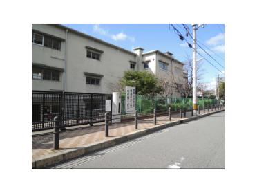 豊島小学校：360m