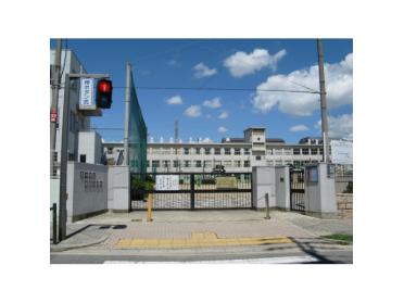 野田小学校：505m