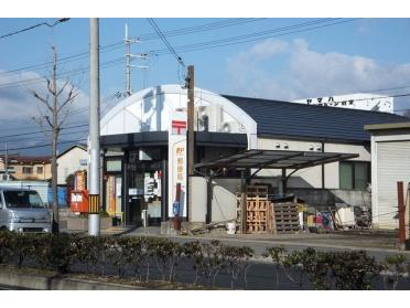 伏見羽束師鴨川郵便局：1500m