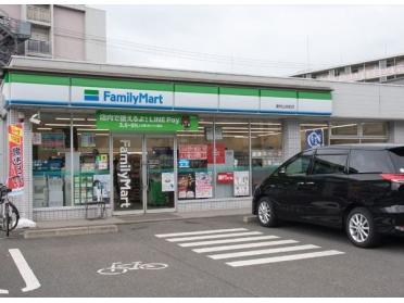 ファミリーマート東村山本町店：620m