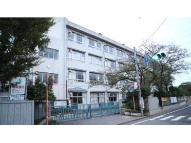 草加市立両新田小学校：616m