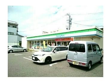 ファミリーマート　名北新沼町店：650m