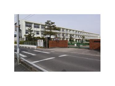 北名古屋市立鴨田小学校：787m