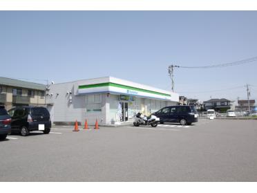 ファミリーマート豊山豊場店：348m