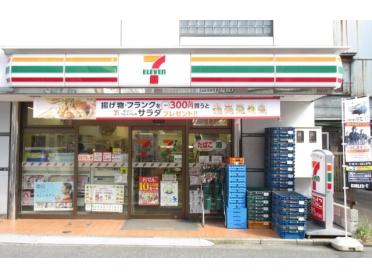 セブンイレブン台東谷中3丁目店：100m