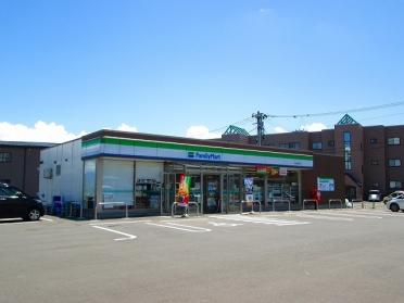 ファミリーマート塩井店：850m