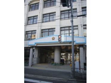 大阪市立豊仁小学校：232m