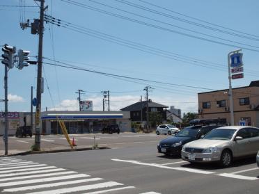 ローソン五所川原中央店：270m