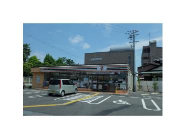 セブンイレブン野洲駅北口店：273m