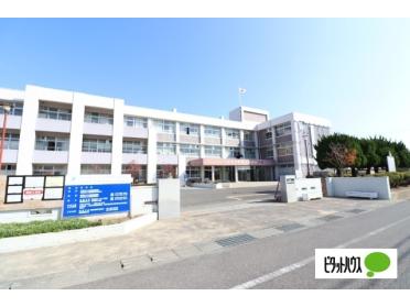 滋賀県立八幡工業高校：2344m