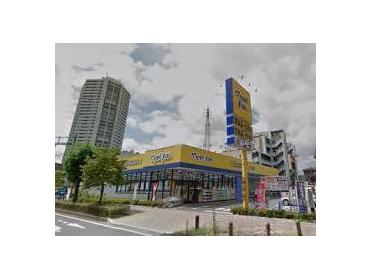 マツモトキヨシ北与野駅前店：162m