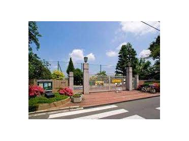 さいたま市立北浦和小学校：1089m