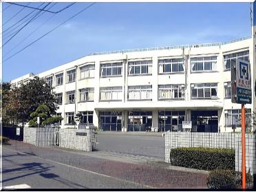 さいたま市立大成中学校：626m