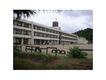 富谷市立富ケ丘小学校：300m