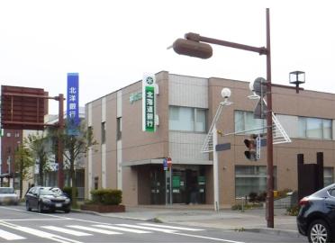 北海道銀行東室蘭支店：944m