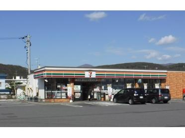 セブンイレブン登別鷲別町5丁目店：990m