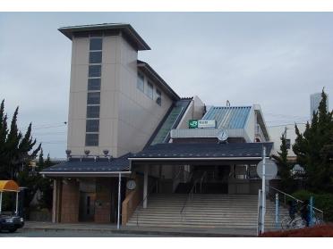 東海道線・鴨宮駅：1350m