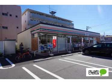 セブンイレブン伊勢原桜台1丁目店：241m