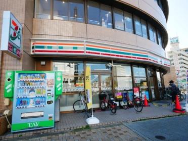 セブンイレブン名古屋吹上駅前店：407m