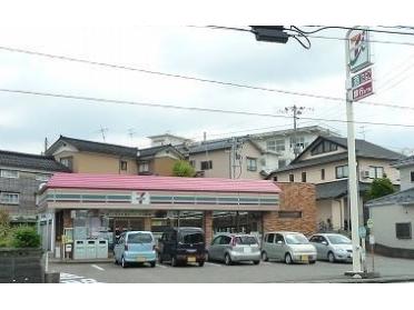 セブンイレブン加茂田上町店：550m