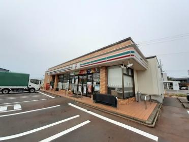 セブンイレブン三条西本成寺店：700m