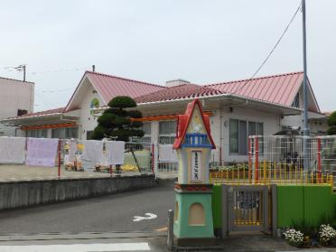 フジ川之江店：732m