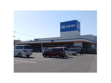 DCMダイキ川之江店：820m