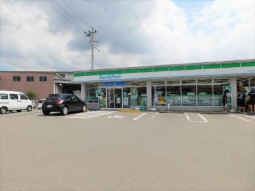 ファミリーマート川之江金生町店：829m