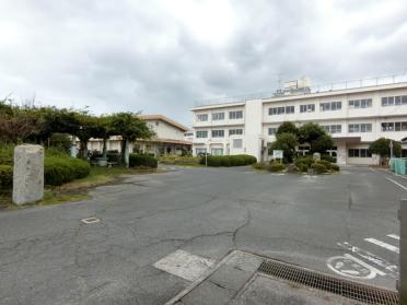 岩国市立平田小学校：1626m