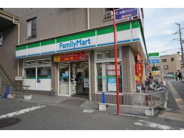 ファミリーマート吹田垂水町一丁目店：81m