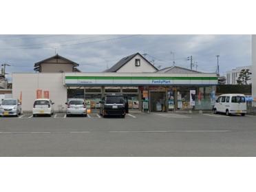 ファミリーマート春日若葉台東3丁目店：318m