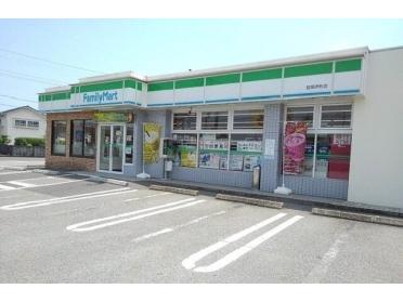 ファミリーマート延岡伊形店：850m