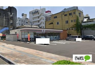 セブンイレブン延岡幸町2丁目店：330m