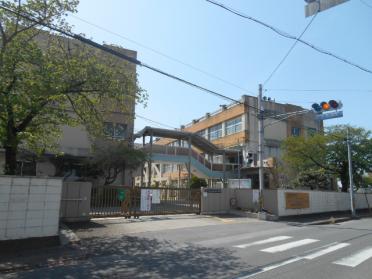 宇治市立西小倉小学校：288m