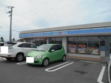 ローソン城陽寺田店：232m