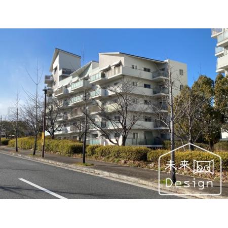 7階建て4階部分！南・東・西3面バルコニー