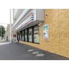 セブンイレブン札幌本郷店：262m