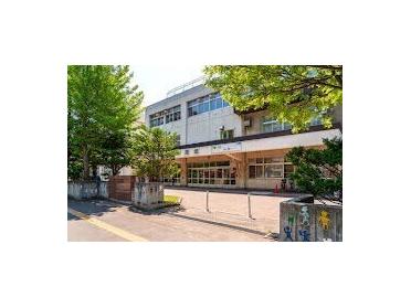 札幌市立和光小学校：108m