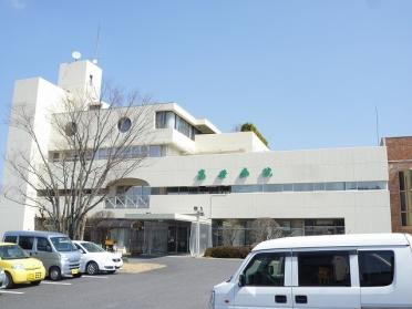 高井病院：300m