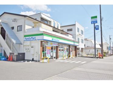 ファミリーマート半田住吉店：198m