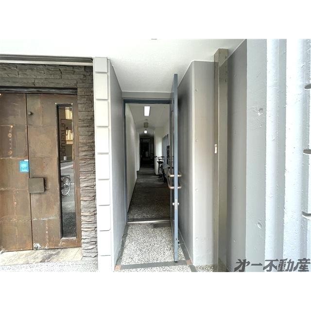リベルテ平野・ エントランス