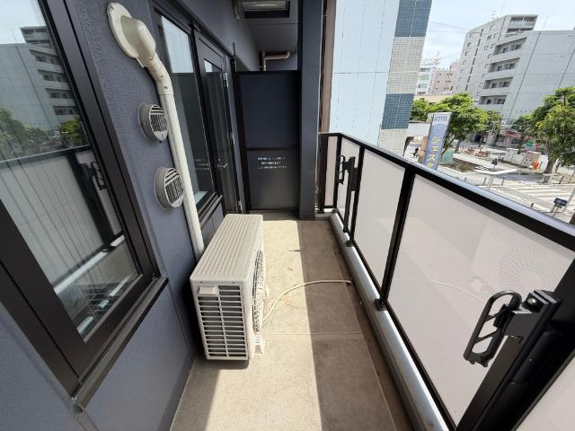 プレシス静岡七間町（302） バルコニー