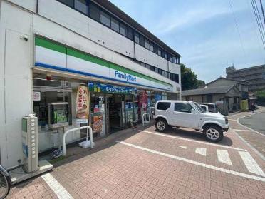 ファミリーマートJR教育大前駅店：197m