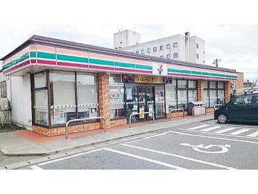 セブンイレブン　江刺南大通り店：900m