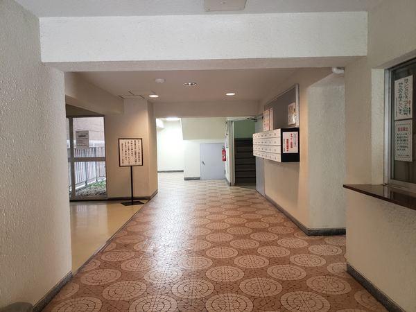 マンションロビー