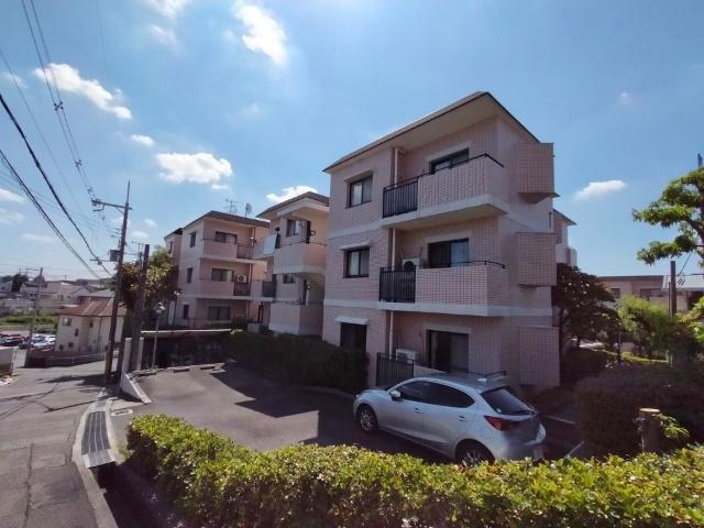 マンション外観写真