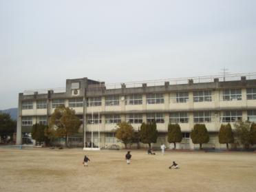 下関市立王喜小学校：362m