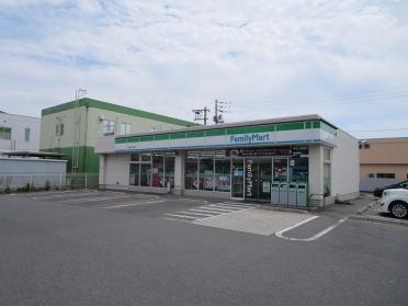 ファミリーマート光浅江５丁目店：900m