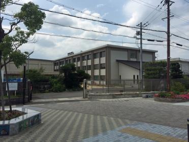 木津川市立棚倉小学校：1843m