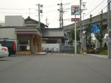 セブンイレブン名古屋白沢町店：743m